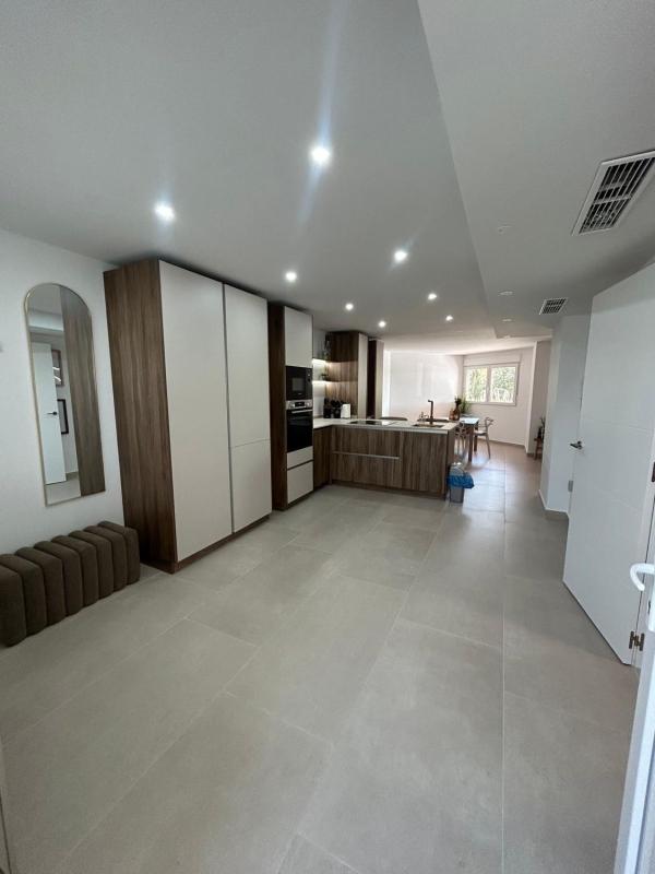 Продажа квартиры на Calle Doña Sinforosa, 1, Торревьеха
photo 4