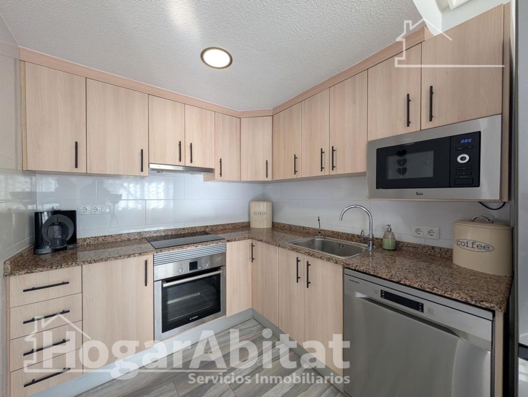 Sale of townhouse in  Calle Biar , Santa Pola photo 4