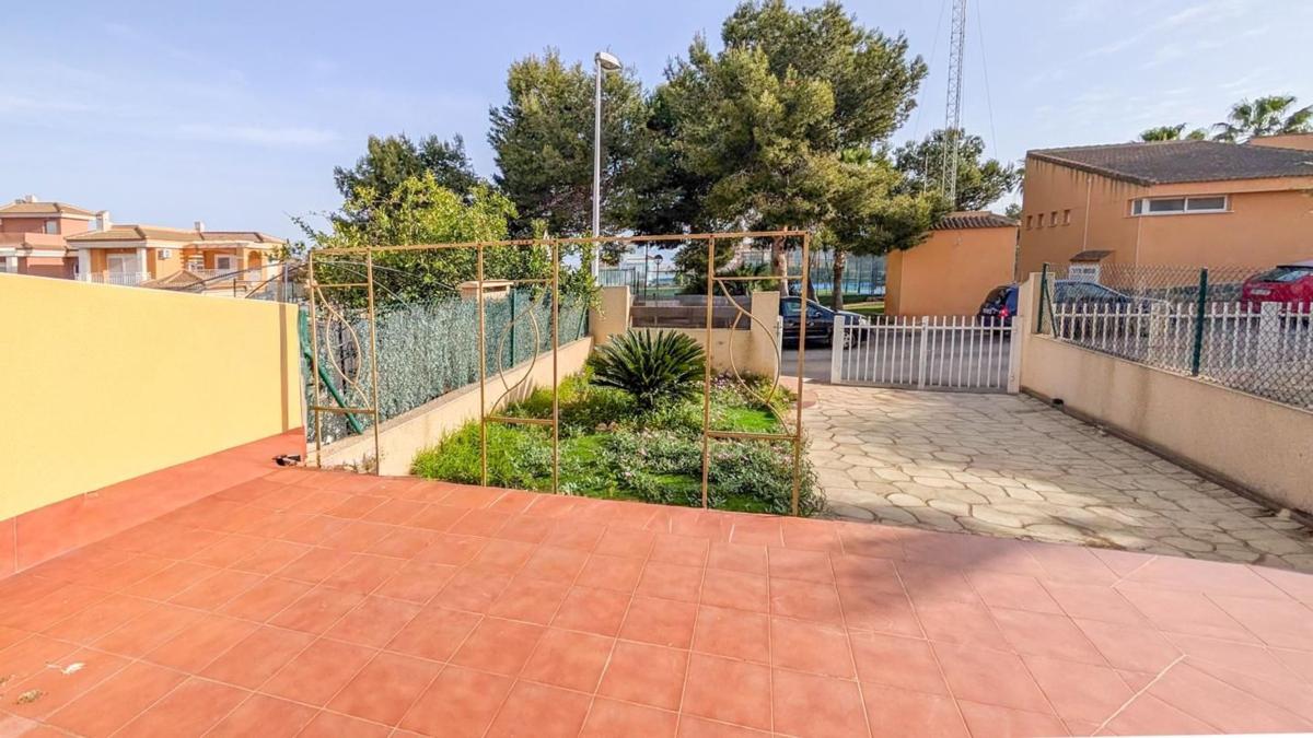 Sprzedaż niezależnego domku jednorodzinnego w Calle Monte de Santa Pola, Gran Alacant photo 4
