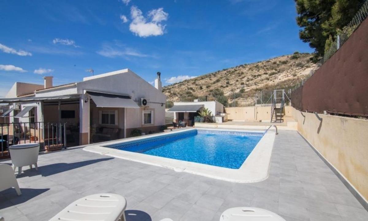 Properties for sale and rent in Spain photo 1
