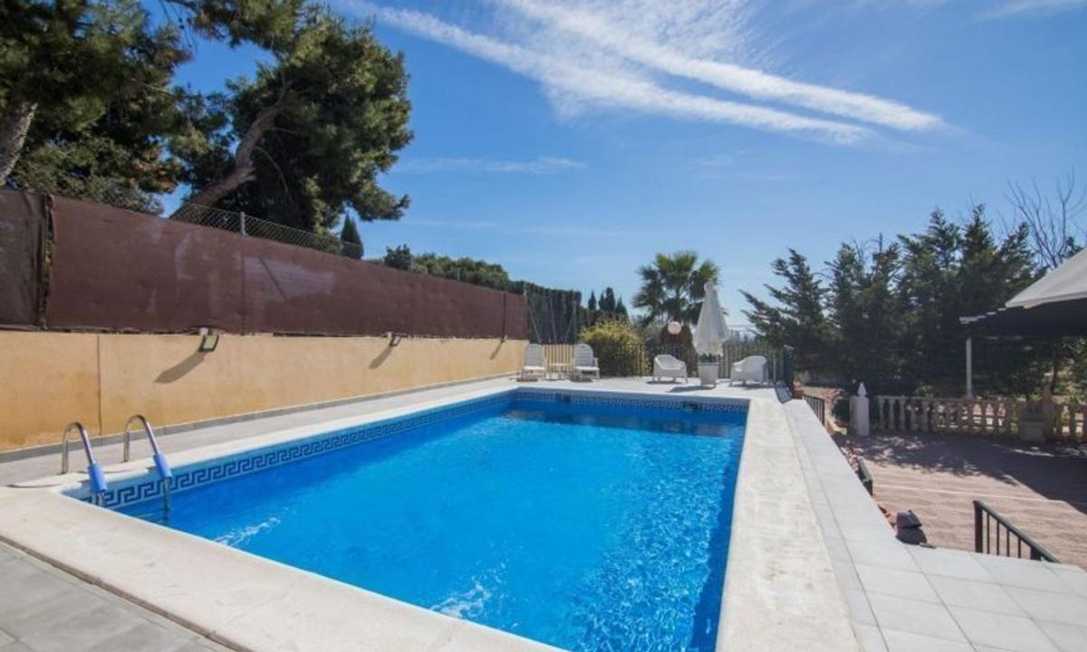 Properties for sale and rent in Spain photo 2