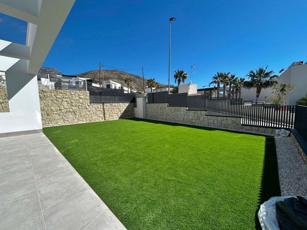 Sale of independent chalet in Avenida de Granada, Finestrat
 photo 5