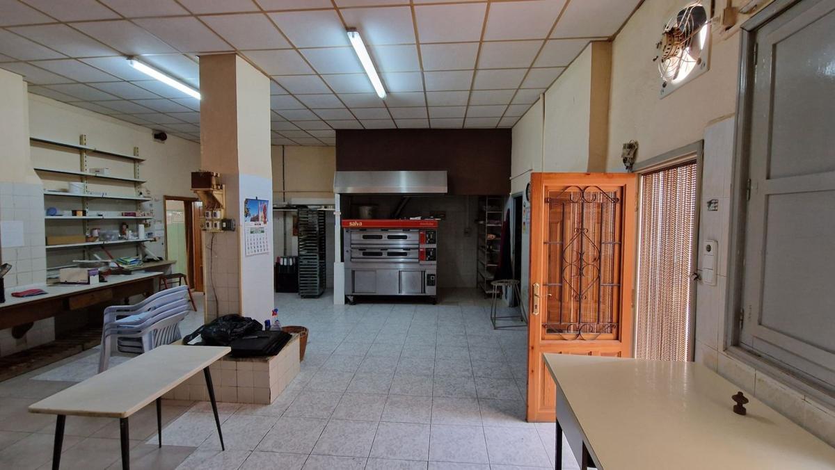 Venta de piso en Calle Sant Josep, 5 bajo, Novelda
 photo 2