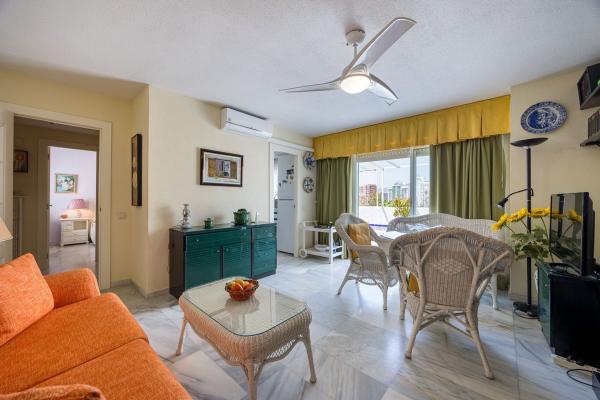 Sale of flat in Playa de Poniente, Benidorm
 photo 4