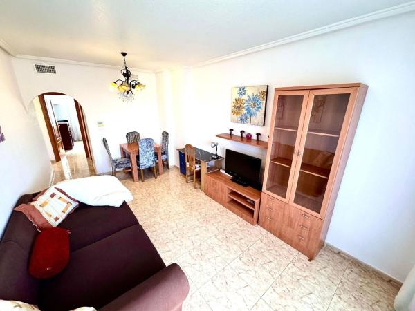 Venta de piso en Avenida Diego Ramírez Pastor, 188, Torrevieja
 photo 2