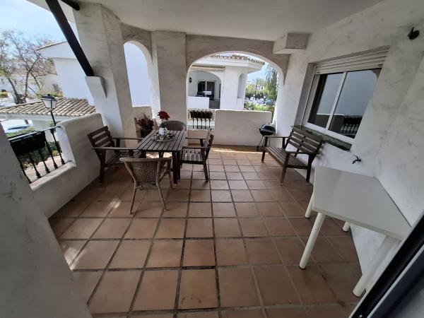 Sprzedaż mieszkania w Urbanización Los Naranjos de Marbella, Marbella
 photo 1