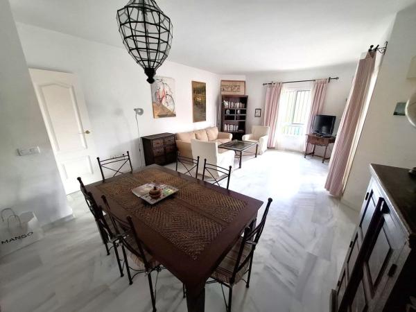 Sprzedaż mieszkania w Urbanización Los Naranjos de Marbella, Marbella
 photo 3