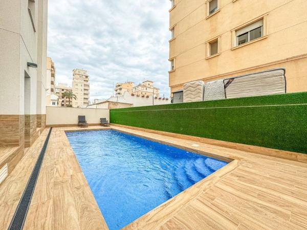 Sprzedaż mieszkania w Calle Santa Petra, 40, Torrevieja
photo 1