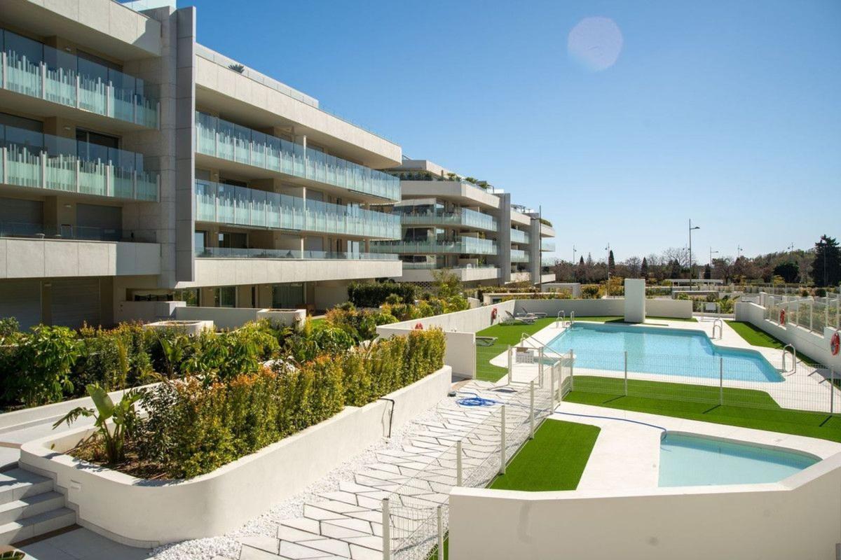 Venta de ático en Avenida del Mediterráneo, 14, Marbella photo 1