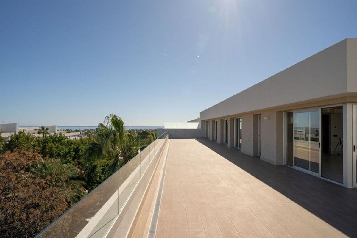 Venta de ático en Avenida del Mediterráneo, 14, Marbella photo 4