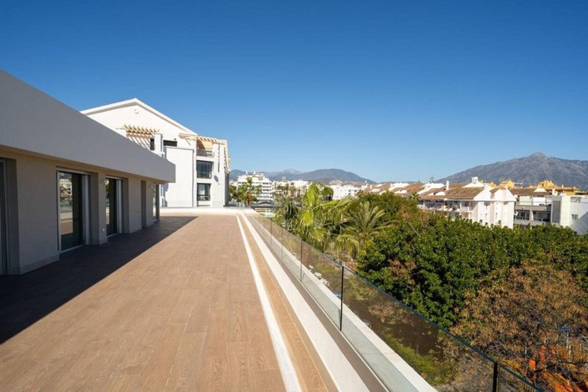 Venta de ático en Avenida del Mediterráneo, 14, Marbella photo 5