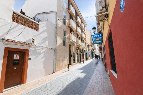 Sale of flat in Calle de Sant Vicent, 3, Benidorm
photo 1