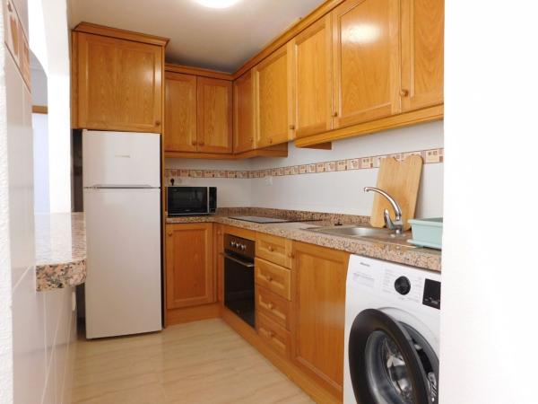 Venta de piso en Centro, San Miguel de Salinas
thumbnail 2