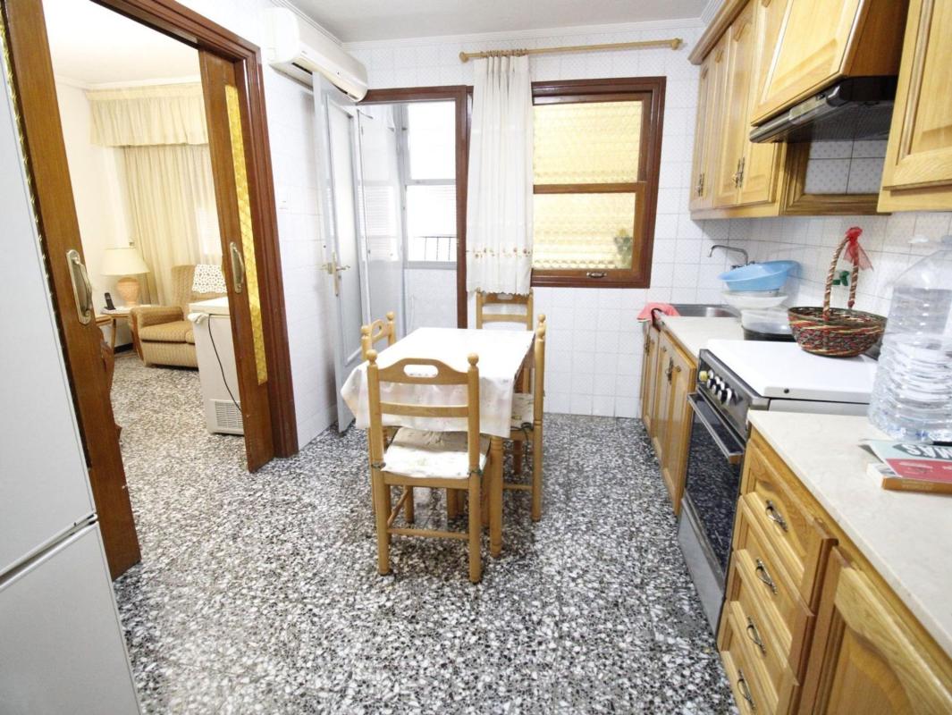 Venta de piso en Barrio Plaza Crevillente-Juzgados, Elche / Elx
 photo 3