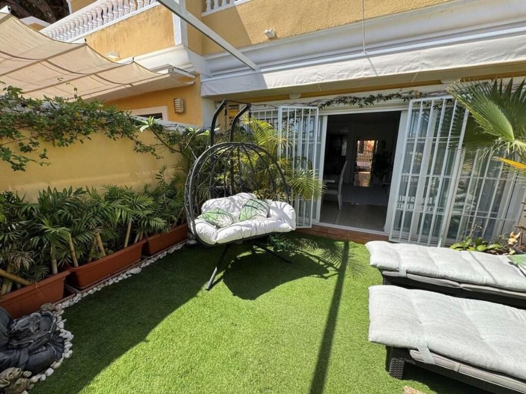 Продажа таунхауса в Calle Mérida de Jarales , Михас photo 1