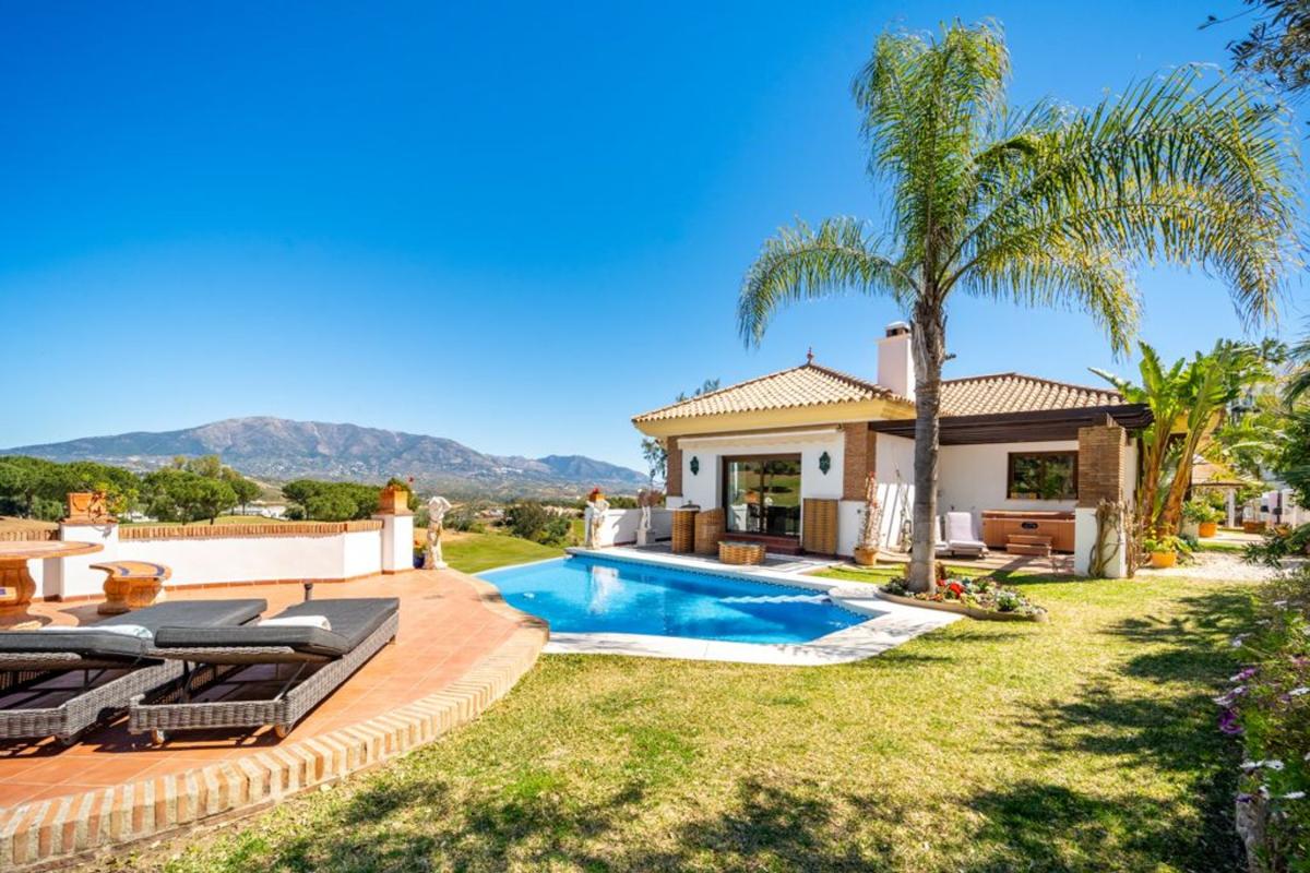 Venta de chalet independiente en La Cala Golf - Lagar Martell, Mijas
photo 2