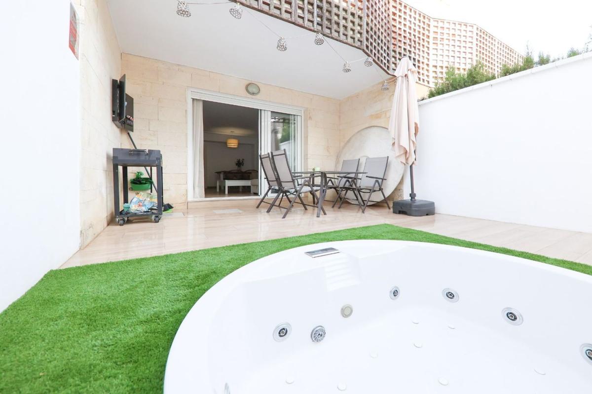 Venta de chalet adosado en Calle Brida , Mijas photo 3