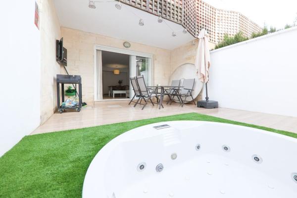 Chalet adosado en calle Brida thumbnail 2