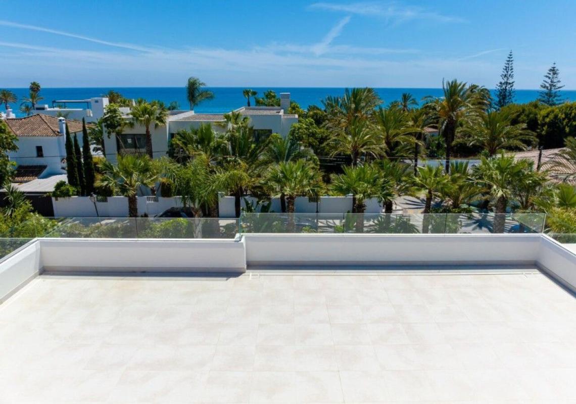Sprzedaż niezależnego domku jednorodzinnego w Avenida Murcia, Marbella photo 2