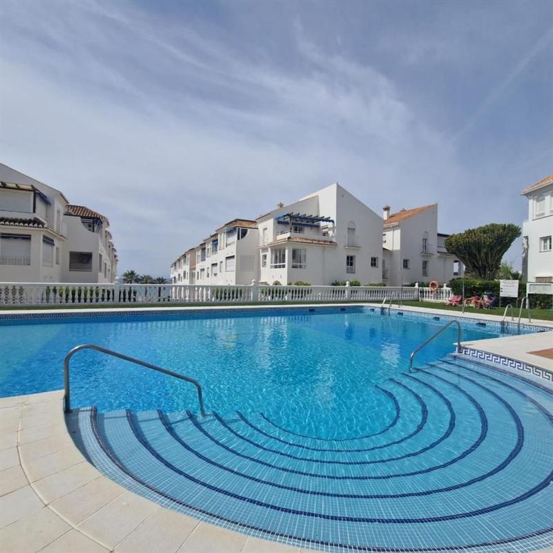 Venta de piso en Calle Castilla Pérez, Nerja
photo 1