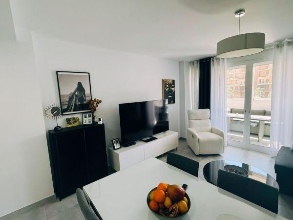 Sale of flat in Calle Orquídea, 2, Fuengirola
 photo 3