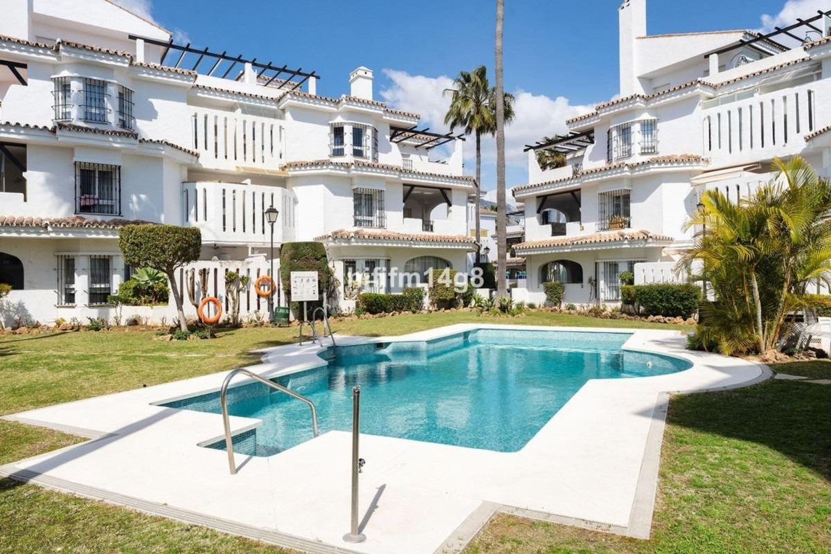 Venta de piso en Urbanización Los Naranjos de Marbella, 20 -14, Marbella
photo 2