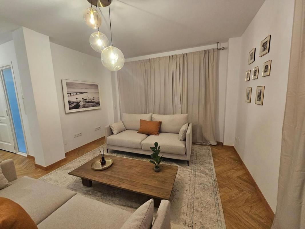 Venta de chalet independiente en Avenida Antonio Arroyo Blanco, Mijas
photo 1
