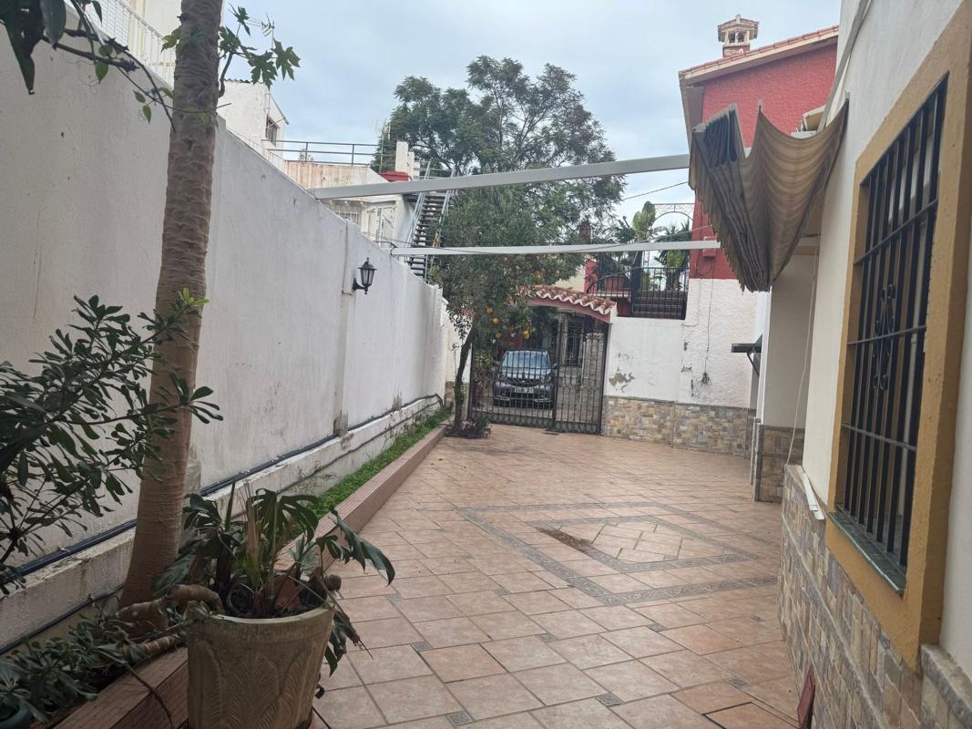 Sale of independent chalet in Calle de la Luna, Torremolinos
 photo 3
