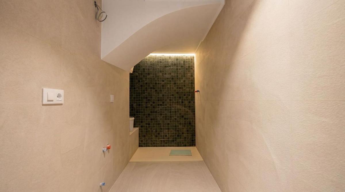 Properties for sale and rent in Spain photo 3