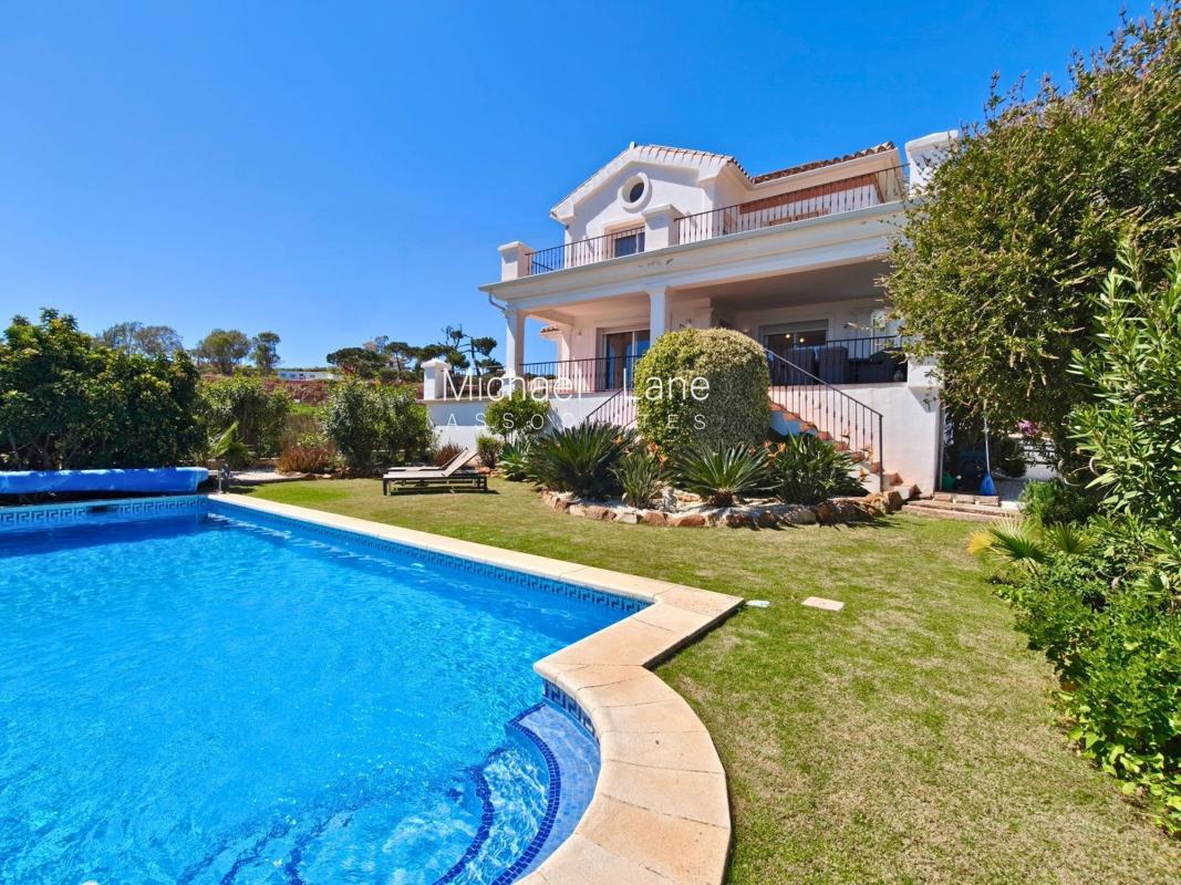 Sale of independent chalet in Calle Tubalitas, Manilva
photo 2
