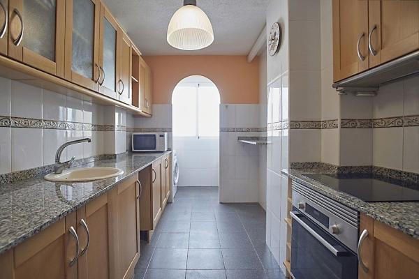 Продажа квартиры на Calle de Gabriel Miró, 1, Эль Кампельо
 photo 1