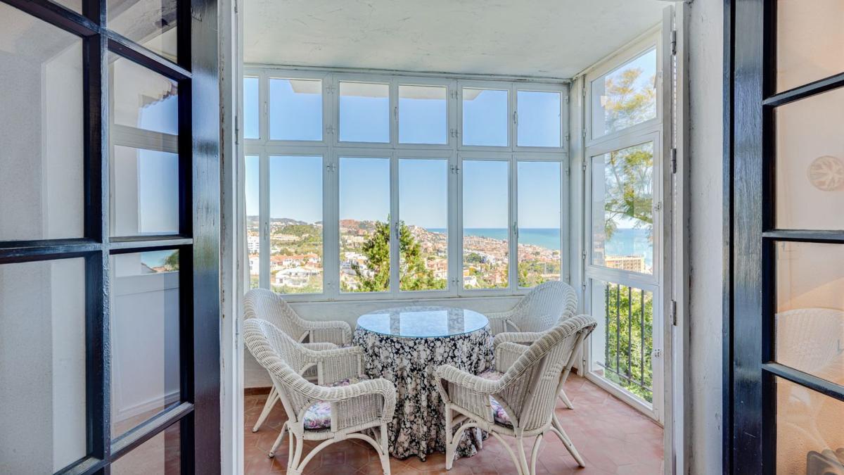 Properties for sale and rent in Spain photo 1