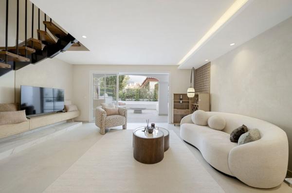 Chalet adosado thumbnail 1
