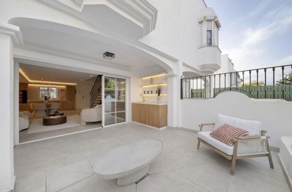 Chalet adosado thumbnail 2