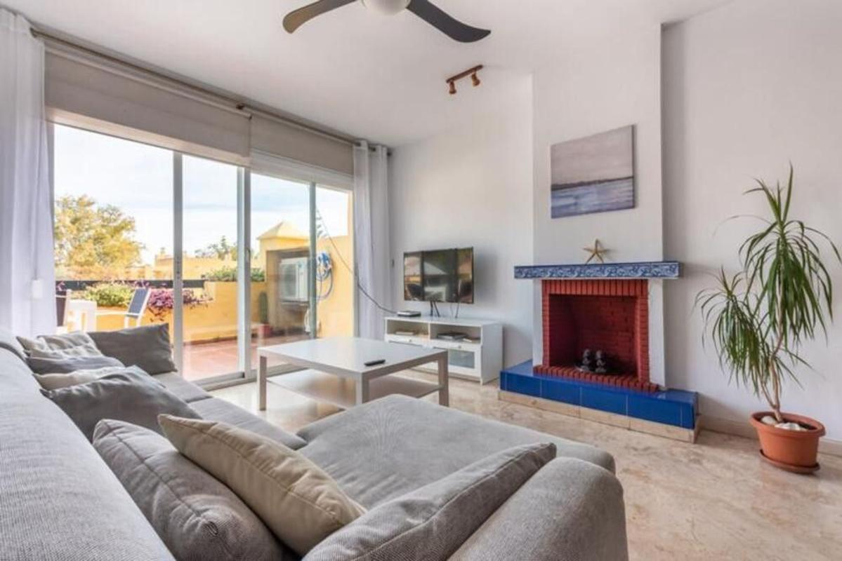 Venta de duplex en Camino Cortes, Marbella photo 1