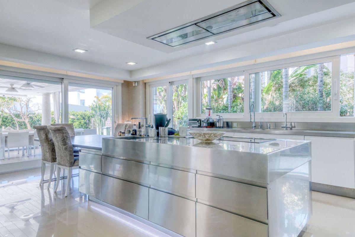 Venta de chalet independiente en Avenida del Principe, Marbella
 photo 3