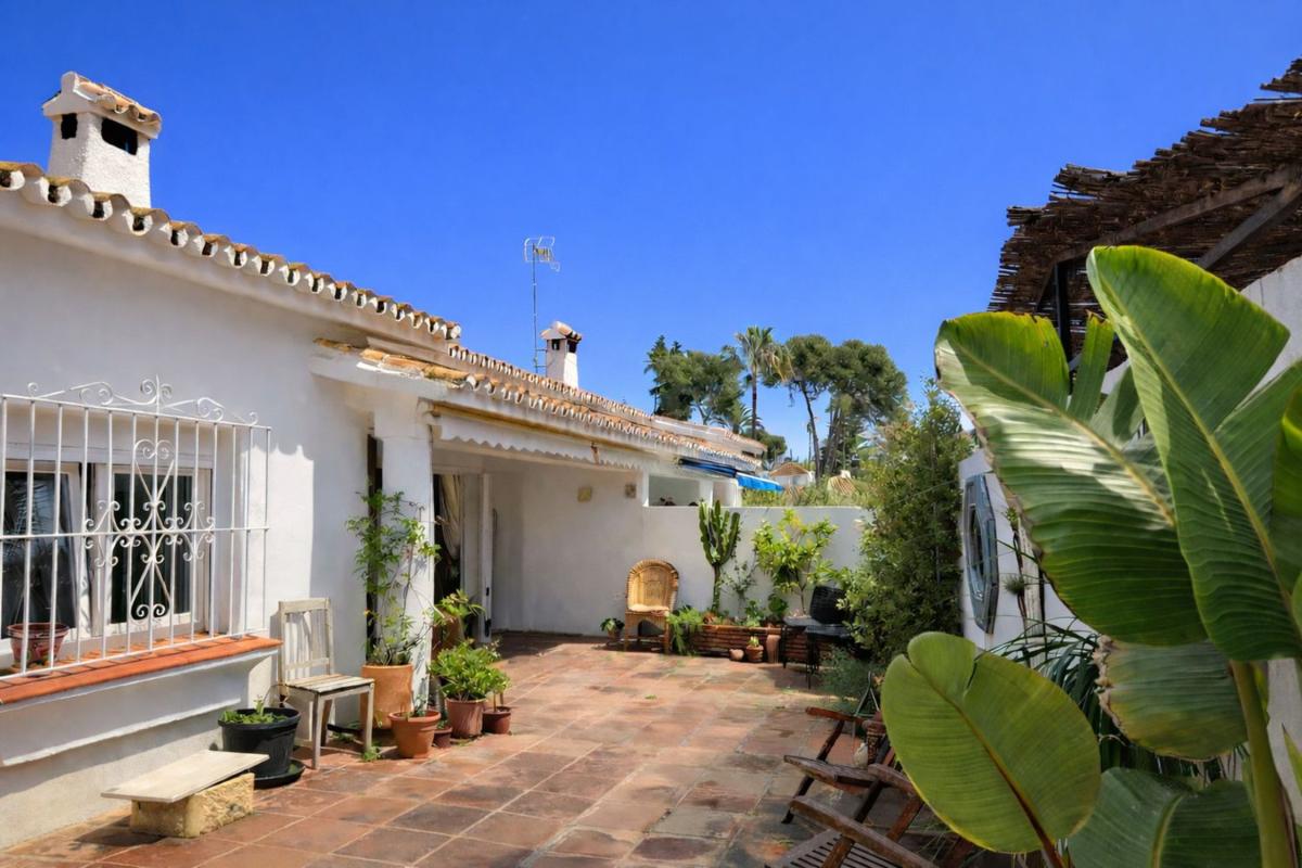 Properties for sale and rent in Spain photo 1