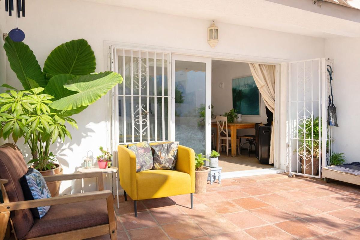 Properties for sale and rent in Spain photo 2