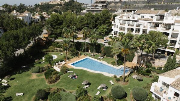 Продажа квартиры на La Quinta, Бенахавис
 photo 1