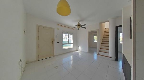 Independent chalet for sale in Barrio Los Balcones - Los Altos del Edén, Torrevieja
 photo 1