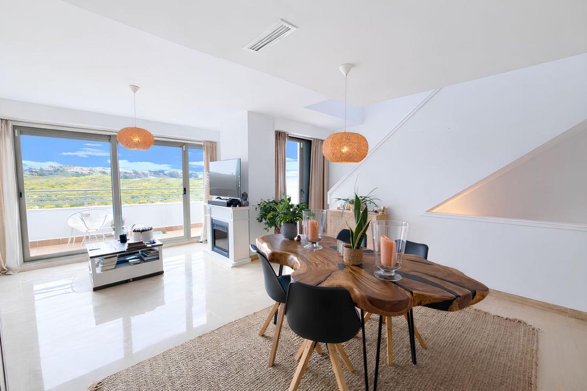 Venta de duplex en Calle Valle De Somiedo, 1, Mijas photo 2