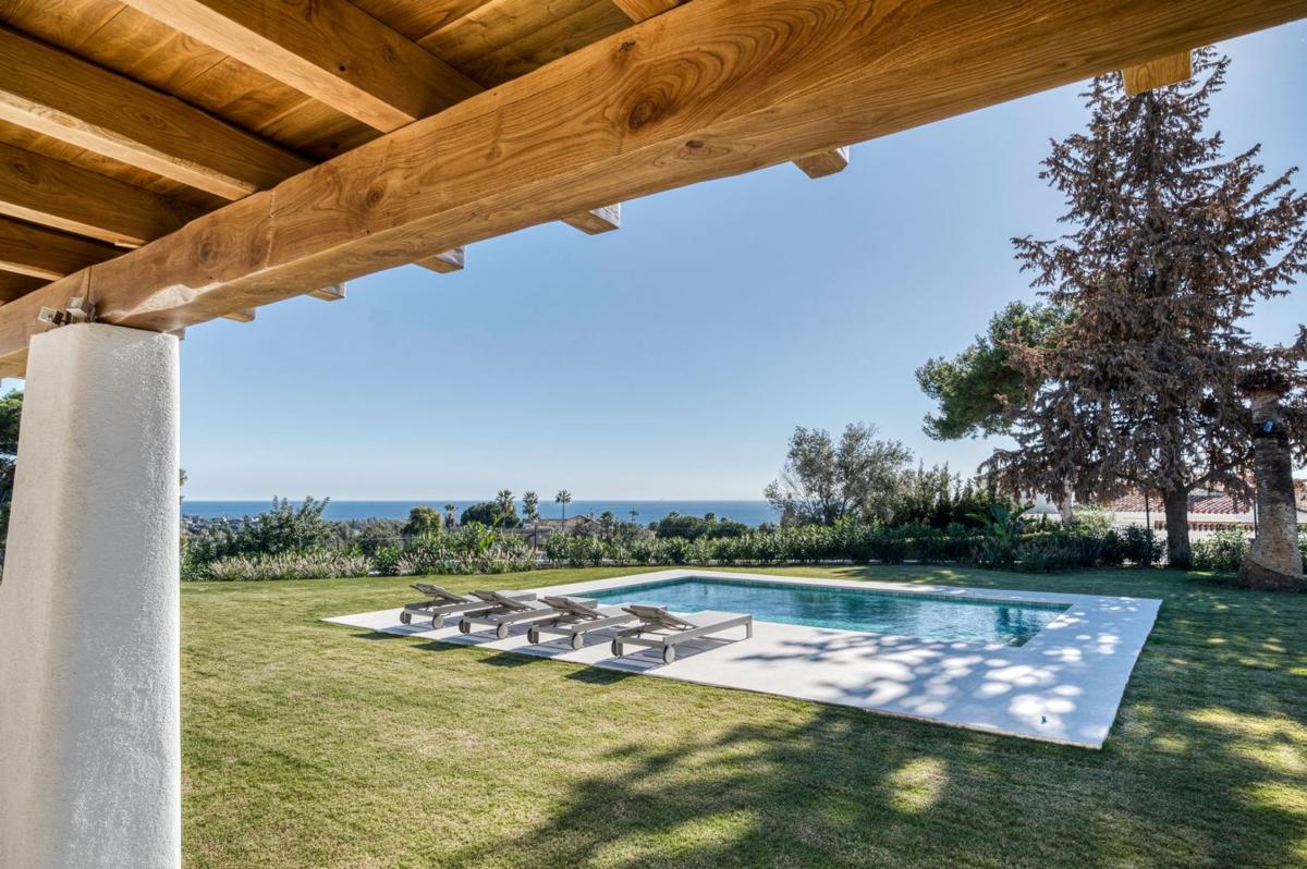 Venta de chalet independiente en Avenida los Pinos, 118, Marbella
photo 3