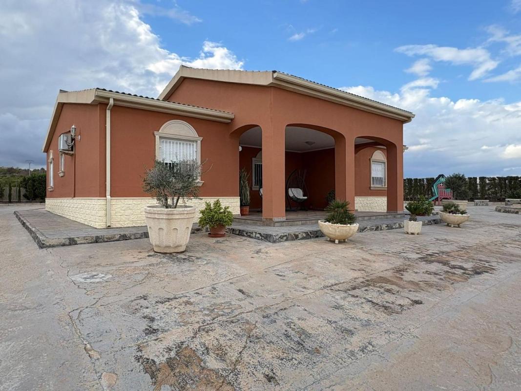 Venta de chalet independiente en Peña de Las Águilas, Elche / Elx
 photo 5