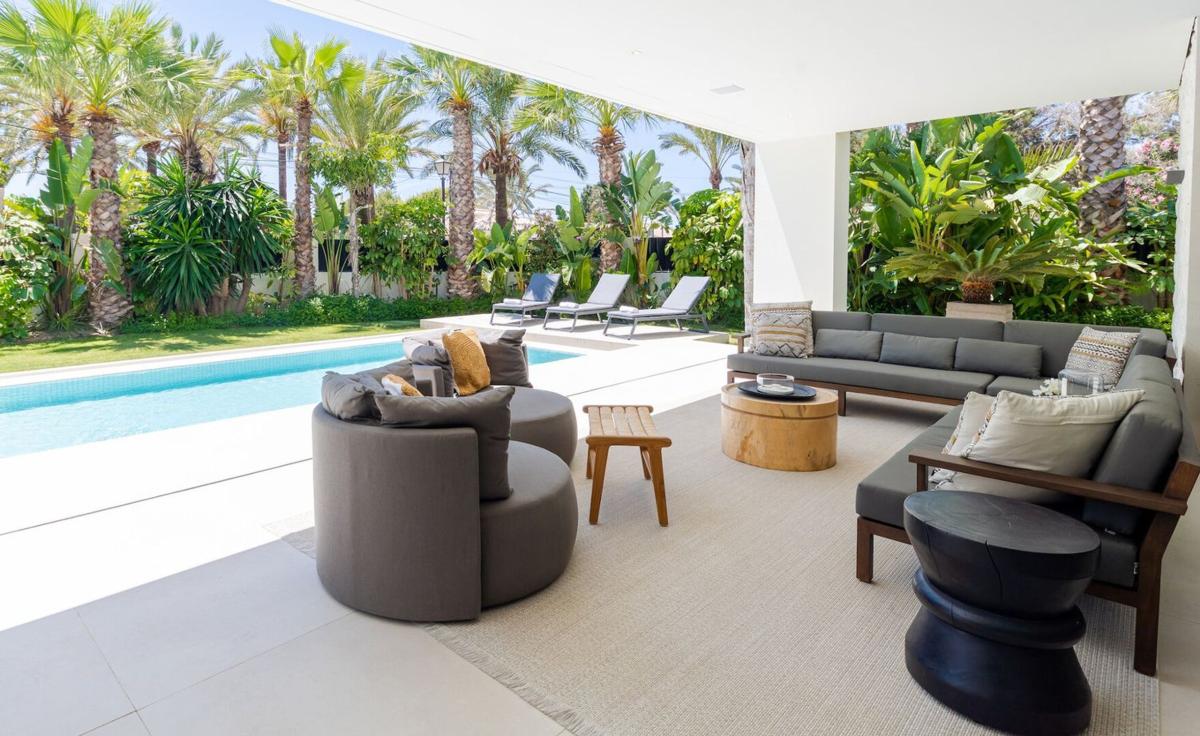 Sprzedaż niezależnego domku jednorodzinnego w Avenida de Murcia, Marbella photo 4