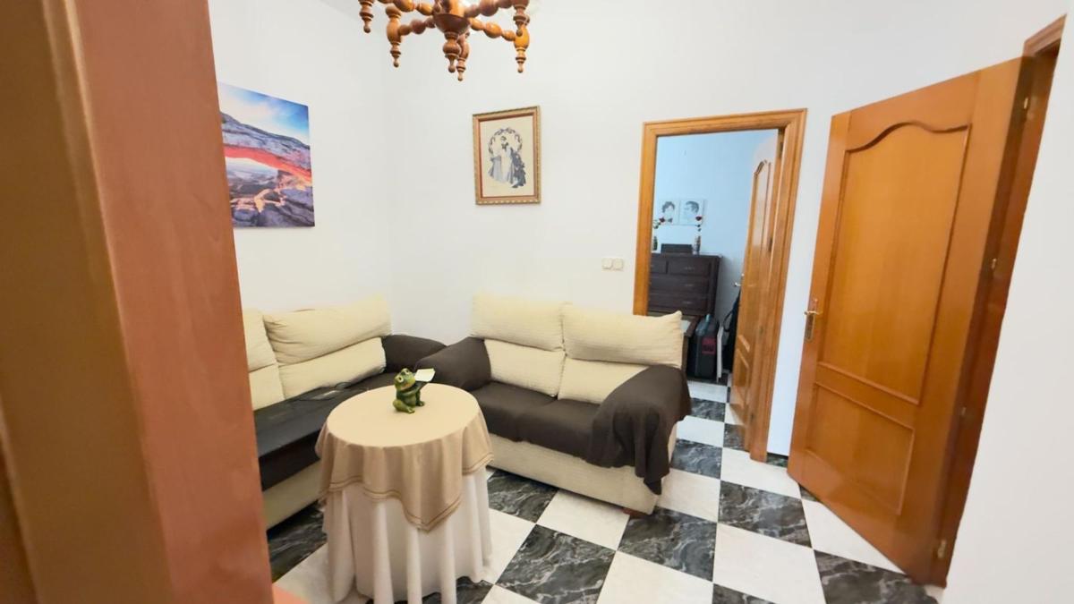 Sale of independent chalet in Calle Iglesia, Villanueva de Tapia
photo 3