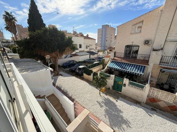 Sprzedaż mieszkania w Barrio Nueva Torrevieja, Torrevieja
 photo 4
