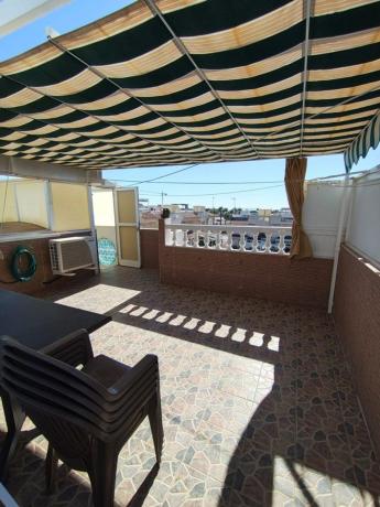 Sprzedaż mieszkania w Avenida de Corcega, Torrevieja
thumbnail 1