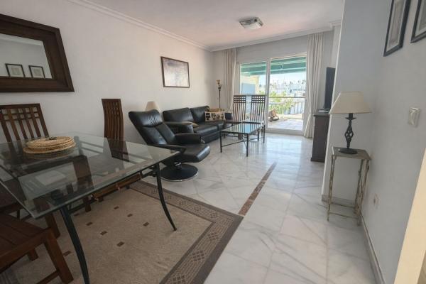 Mansarda na sprzedaż w  Barrio Rodeo Alto-Guadaiza-La Campana, Marbella photo 2