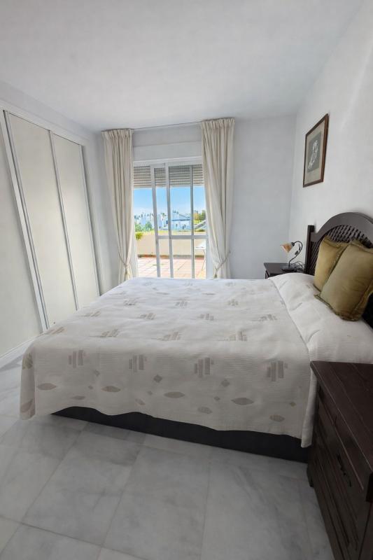 Venta de ático en Barrio Rodeo Alto-Guadaiza-La Campana, Marbella photo 3