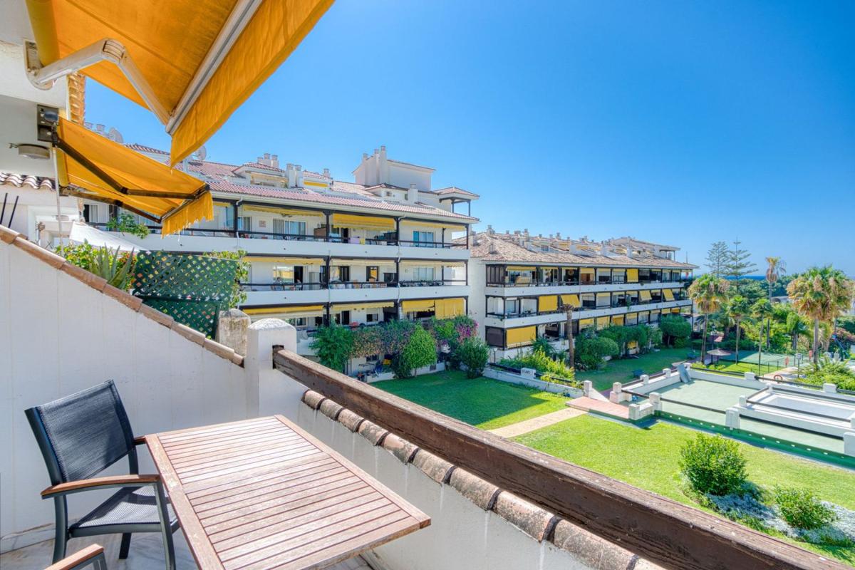 Venta de duplex en Barrio La Carolina-Guadalpín, Marbella photo 2